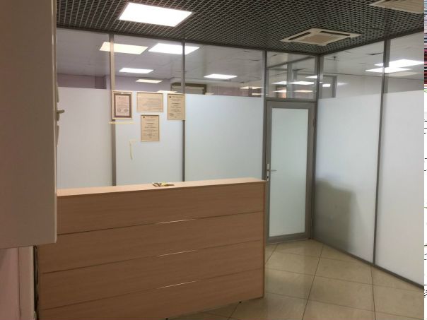 В г. Одинцово (Московская область) Сдаётся в аренду стомотологическая клиника. Частично укомплектована оборудованием и расходными материалами. 