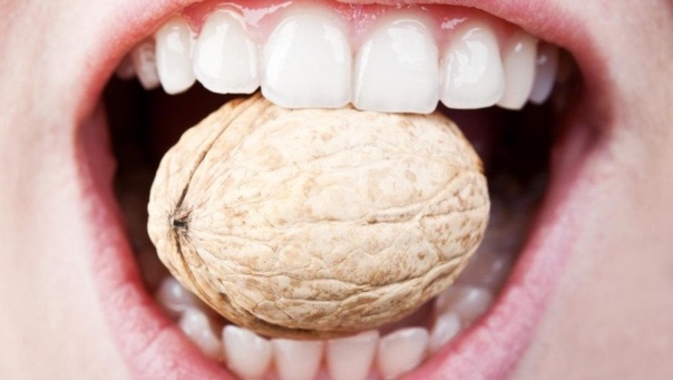 ТОП-10 продуктов, укрепляющих зубы 