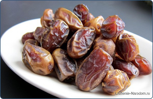 Питаясь только одними финиками, человек способен жить, не опасаясь за своё здоровье, более 10 месяцев. 